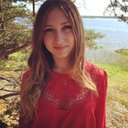 Eva L.